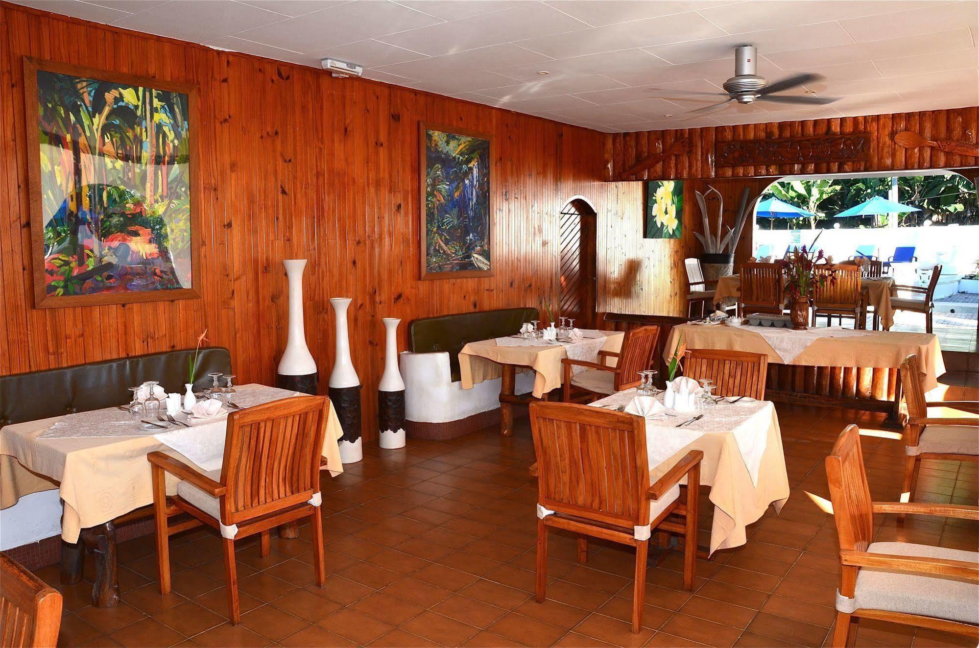 גרנד אנס Britannia Hotel מראה חיצוני תמונה