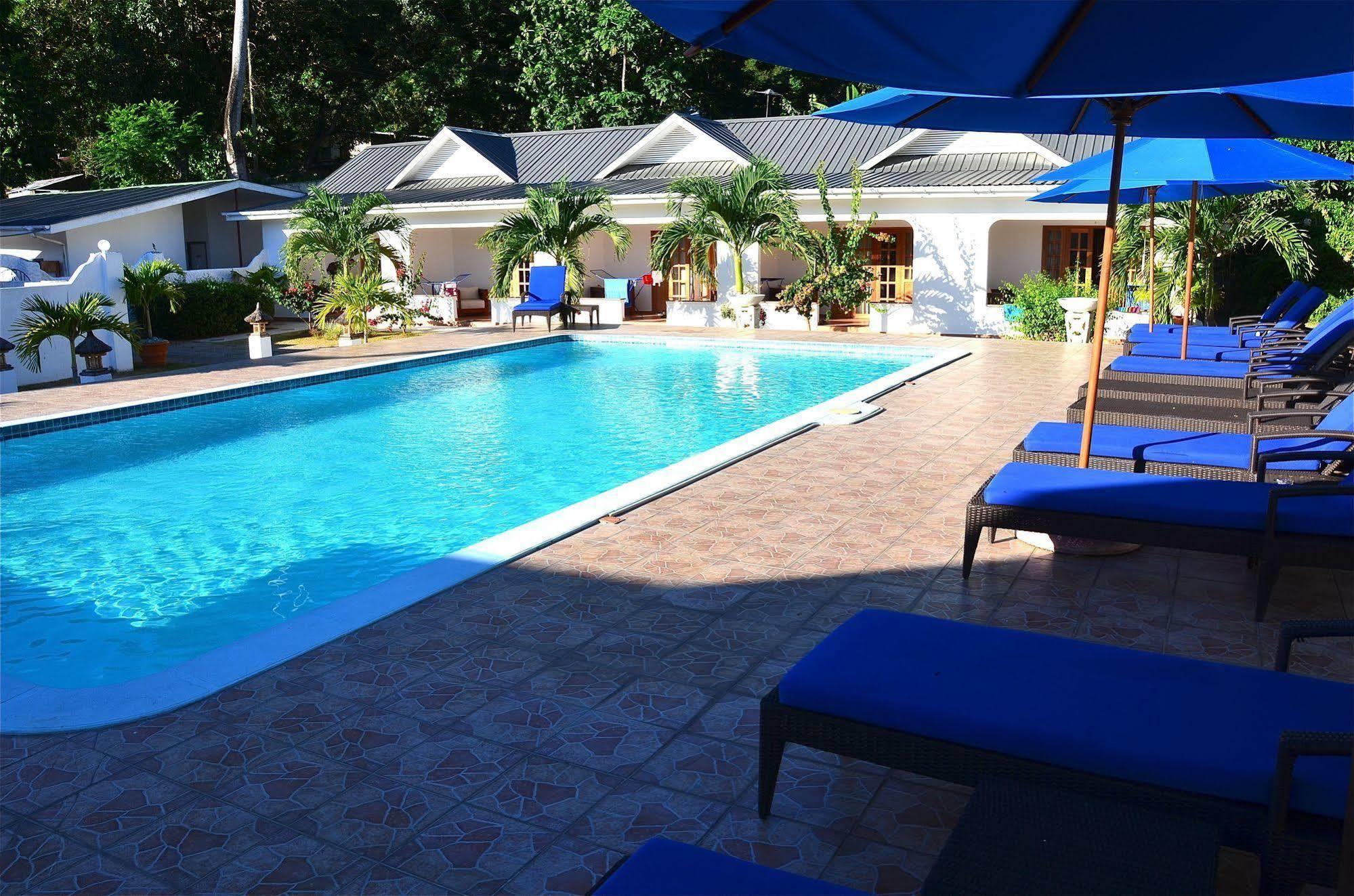 גרנד אנס Britannia Hotel מראה חיצוני תמונה